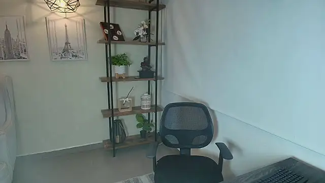  Victoria Collins online show from 03/21/26, 11:37