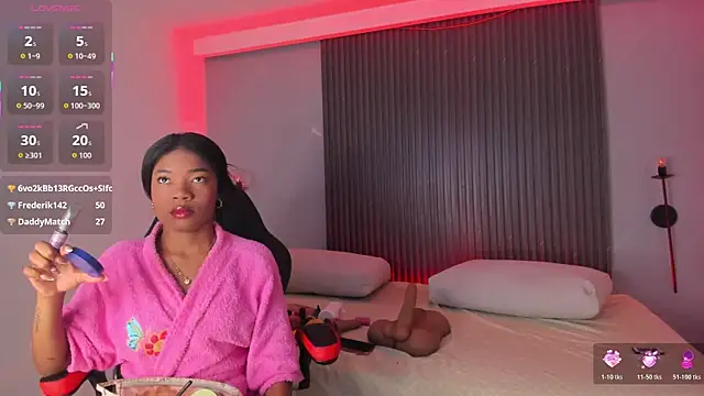 ciara blake online show from 11/26/25, 08:10