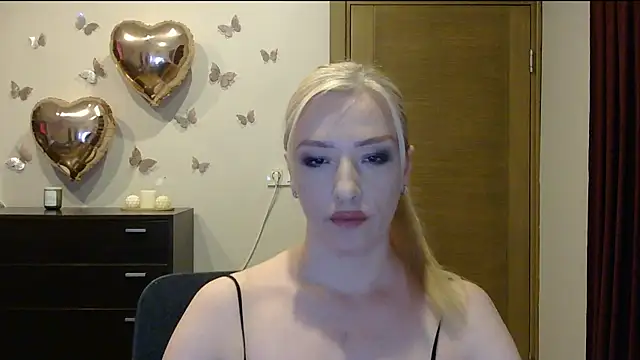 Snapshot of Wild_Silk_Desire chatting on 07/12/26, 05:04 Wild Silk Desire online show from 07/12/26, 05:04
