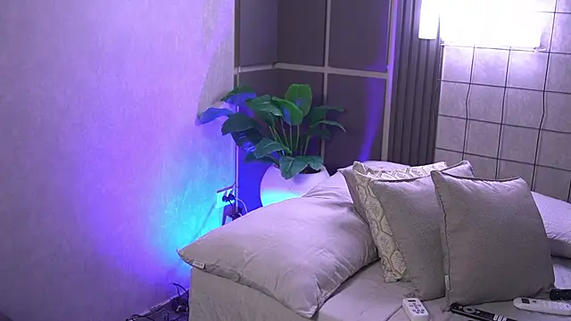 Susan wall online show from 10/17/25, 12:41