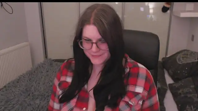 GothSuccubusBabe online show from 02/14/26, 08:38