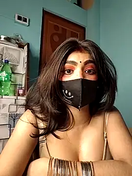 Riya 35 sexy online show from 11/01/25, 05:15