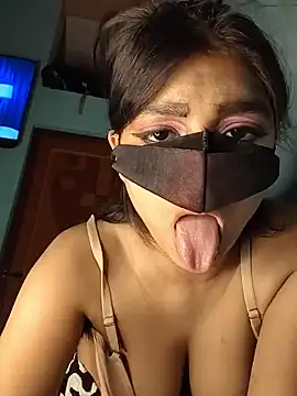 Riya 35 sexy online show from 05/22/26, 08:14