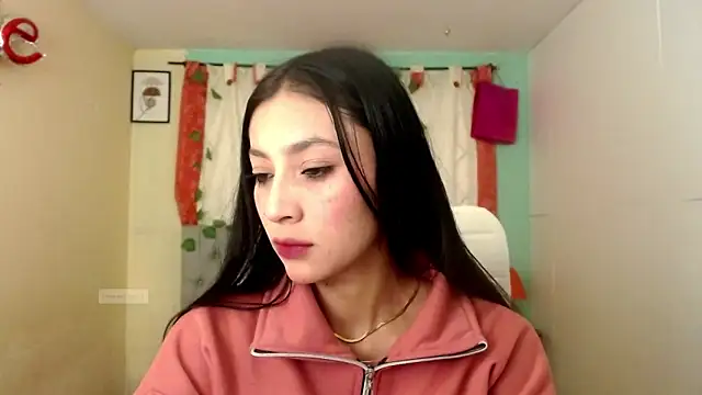 Snapshot of vale_miel chatting on 09/26/25, 06:01 vale miel online show from 09/26/25, 06:01