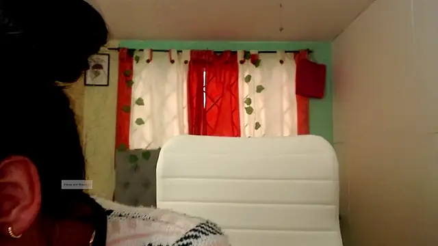 vale miel online show from 10/03/25, 06:38