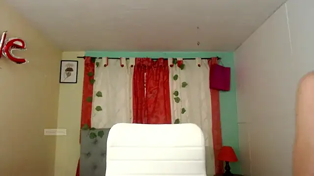 vale miel online show from 10/09/25, 07:23