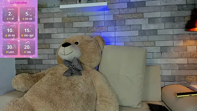 DixyPalmer online show from 11/06/25, 07:37