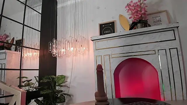 Snapshot of floraginette chatting on 02/09/26, 06:01 floraginette online show from 02/09/26, 06:01