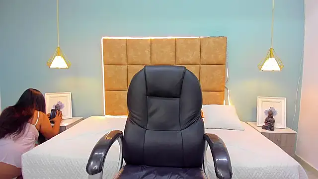 NaniXoxo18 online show from 11/10/25, 12:59