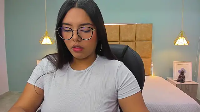 NaniXoxo18 online show from 11/12/25, 01:11