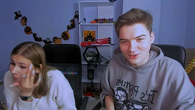 jeren smile online show from 10/23/25, 07:34