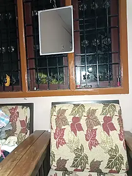 Snapshot of Isha_Sax chatting on 09/13/25, 07:02 Isha Sax online show from 09/13/25, 07:02