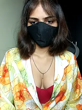 Snapshot of Isha_Sax chatting on 10/13/25, 07:19 Isha Sax online show from 10/13/25, 07:19