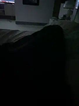 USUARIO-23 online show from 04/12/26, 11:21