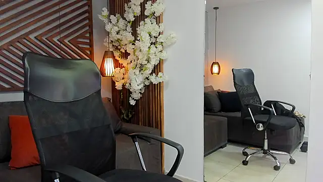 Snapshot of MarcusBlack_ chatting on 02/12/26, 02:56 MarcusBlack online show from 02/12/26, 02:56