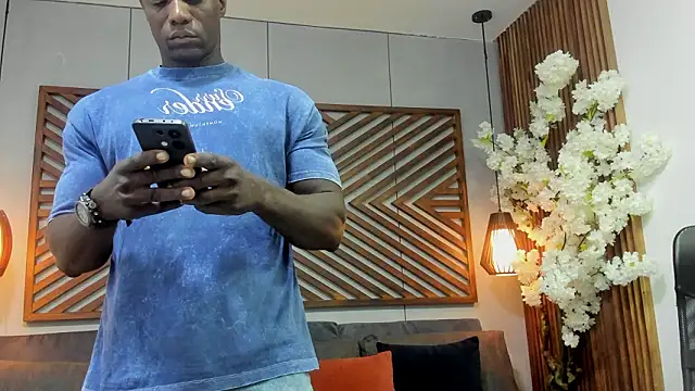 Snapshot of MarcusBlack_ chatting on 02/14/26, 12:13 MarcusBlack online show from 02/14/26, 12:13