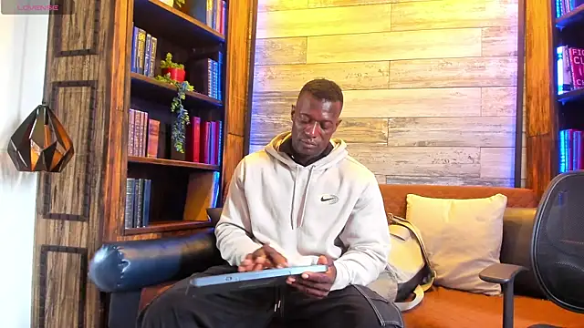 Snapshot of MarcusBlack_ chatting on 07/18/26, 12:42 MarcusBlack online show from 07/18/26, 12:42