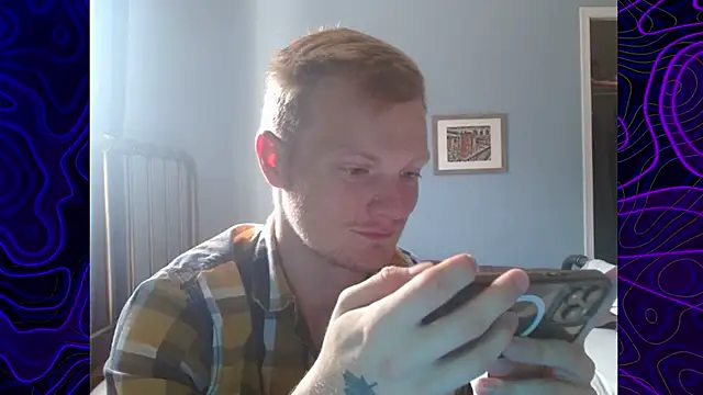 Snapshot of lustylyndon chatting on 09/09/25, 05:23 lustylyndon online show from 09/09/25, 05:23