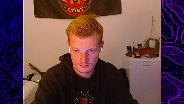 Snapshot of lustylyndon chatting on 09/16/25, 04:46 lustylyndon online show from 09/16/25, 04:46