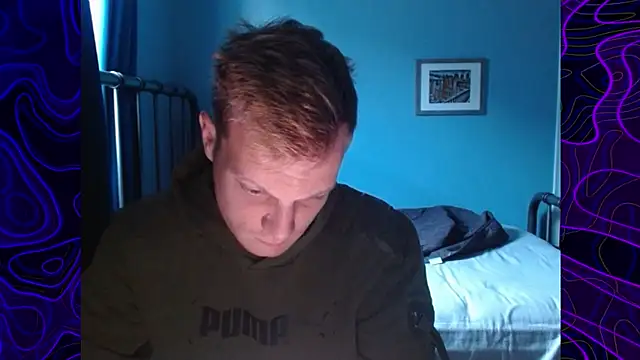 Snapshot of lustylyndon chatting on 10/05/25, 02:48 lustylyndon online show from 10/05/25, 02:48