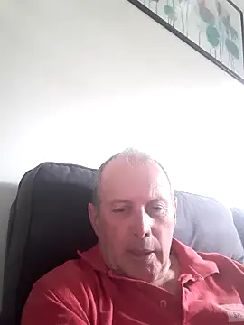 Vince072 online show from 09/13/25, 03:45