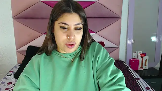 Snapshot of jazminslut chatting on 09/26/25, 12:58 jazminslut online show from 09/26/25, 12:58