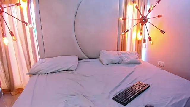 Anittatoro  online show from 09/22/25, 07:16