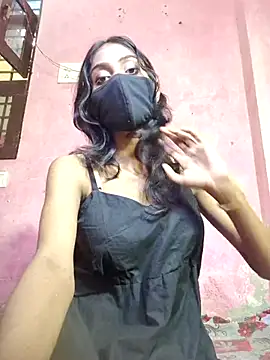 Snapshot of Riya_R24 chatting on 09/10/25, 06:24 Riya R24 online show from 09/10/25, 06:24