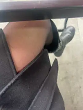 xiaoyuan01 online show from 02/27/26, 02:44