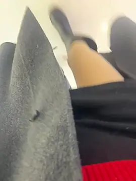 xiaoyuan01 online show from 03/21/26, 03:11