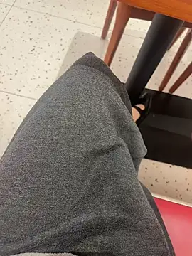 xiaoyuan01 online show from 03/25/26, 01:44