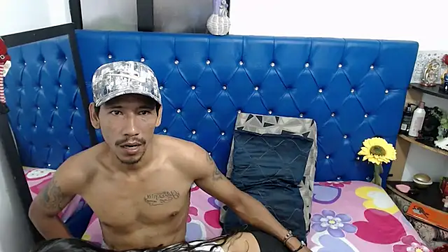 nachoandnathasha online show from 11/02/25, 06:43