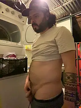 Snapshot of uto857 chatting on 10/09/25, 01:36 uto857 online show from 10/09/25, 01:36