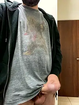 Snapshot of uto857 chatting on 01/13/26, 02:50 uto857 online show from 01/13/26, 02:50