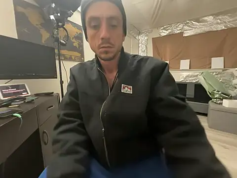 bigthingss69 online show from 06/05/26, 01:23