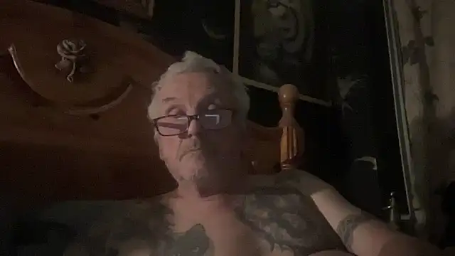 poggles online show from 11/24/25, 08:08