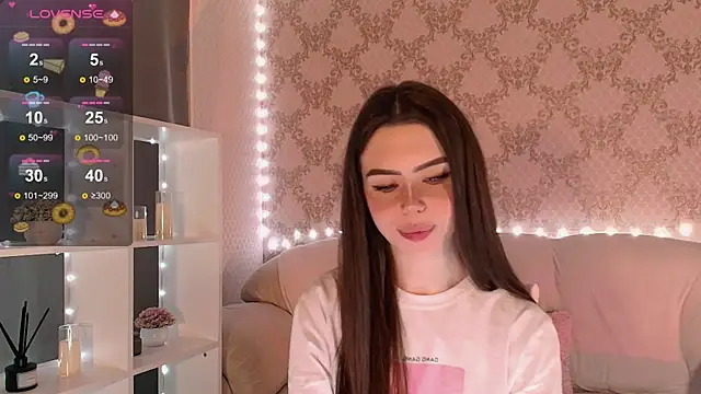 HolyMiax online show from 11/27/25, 03:41