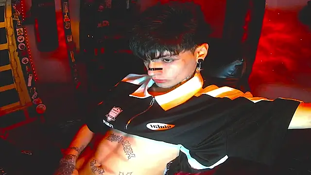 Snapshot of prince_x_dark chatting on 11/20/25, 09:31 prince x dark online show from 11/20/25, 09:31