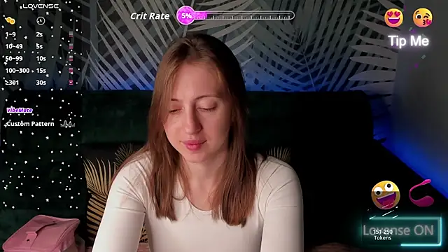 ChristyCrayme online show from 04/21/26, 10:01