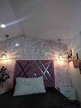 Dolce pearl online show from 03/19/26, 01:42