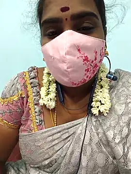 Snapshot of Tamil_riyalini12 chatting on 09/23/25, 05:27 Tamil riyalini12 online show from 09/23/25, 05:27