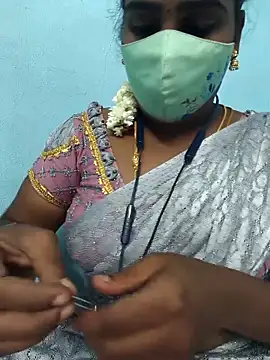 Snapshot of Tamil_riyalini12 chatting on 10/02/25, 07:21 Tamil riyalini12 online show from 10/02/25, 07:21