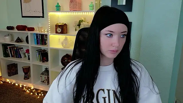 Ivanna  Rose online show from 02/09/26, 05:44