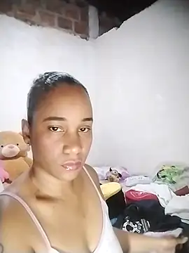 Snapshot of EbonyHorrny chatting on 10/12/25, 12:04 EbonyHorrny online show from 10/12/25, 12:04