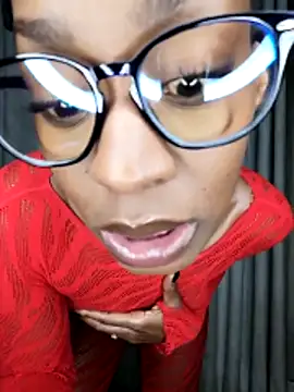 chocolatehotwife online show from 05/09/26, 01:44