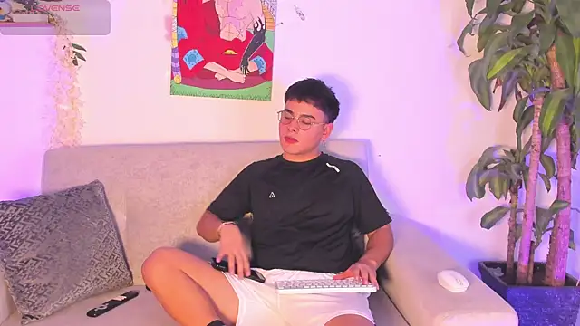 Young Ben online show from 11/26/25, 09:49