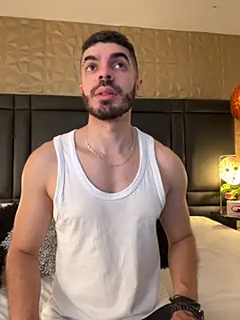 AxelThompson  online show from 10/30/25, 11:22