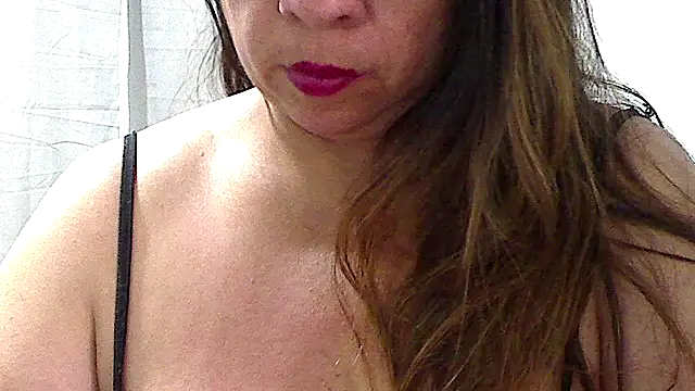 luciana69hot online show from 09/17/25, 10:00