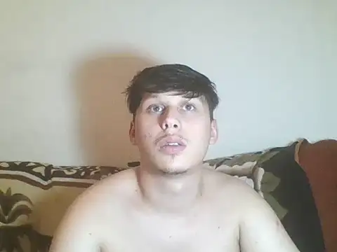 luciferalpha1231 online show from 05/13/26, 09:44