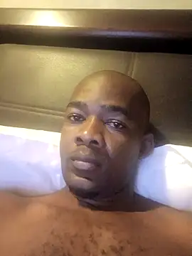 Snapshot of delacream1 chatting on 09/28/25, 02:17 delacream1 online show from 09/28/25, 02:17